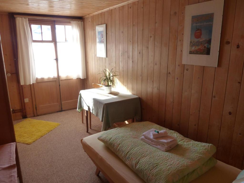 Hôtel Gasthof Derby à Zweisimmen Chambre photo