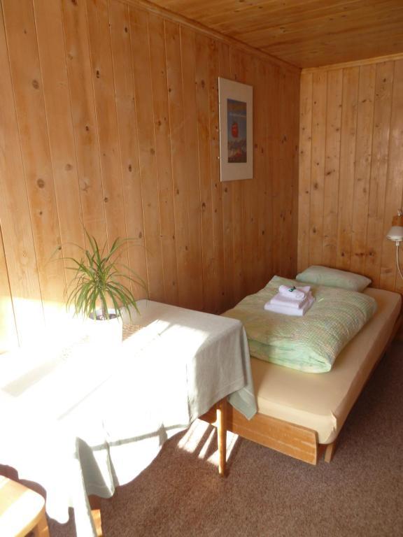 Hôtel Gasthof Derby à Zweisimmen Chambre photo