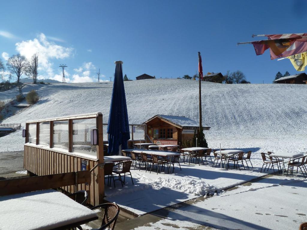 Hôtel Gasthof Derby à Zweisimmen Chambre photo