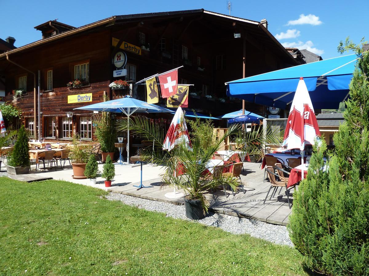 Hôtel Gasthof Derby à Zweisimmen Extérieur photo